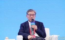 屠光绍：把中国碳市场代价
搞起来并不那么困难 关键是碳的订价
要顺应
中国整个绿色低碳发展