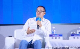 俞敏洪：美国之以是
有马斯克，是由于
有乔布斯如许
的企业家在引领