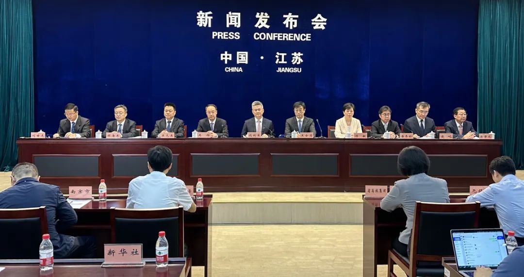 500亿元！经济大省出手 500亿元！经济大省脱手
 时时快讯