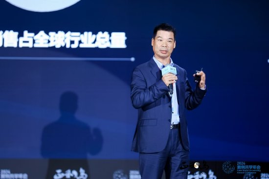 飞球品牌为何不能飞环球
？杰克股份阮积祥：拼音字母是Fuck you，老外说这个是骂人的商标 时时快讯
