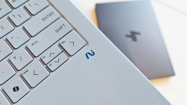 首款由非Arm处理器驱动的Copilot+ PC！惠普推出OmniBook Ultra 首款由非Arm处理
惩罚
器驱动的Copilot+ PC！惠普推出OmniBook Ultra 时时快讯