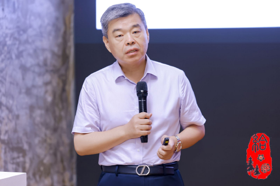 北京交通大学传授
谈百度无人车争议：要防止科技民粹主义，提前做好制度储备 时时快讯
