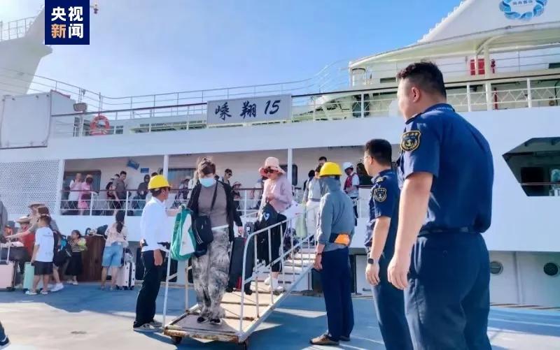 停运、关闭，多地紧急撤离游客！“格美”将迎爆发式加强 停运、关闭，多地告急
撤离游客！“格美”将迎发作
式加强 时时快讯