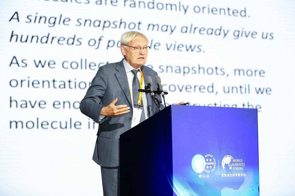 2024天下
顶尖科学家论坛官宣 初次
开放公众参会通道 2024天下
顶尖科学家论坛官宣 初次
开放公众参会通道 时时快讯