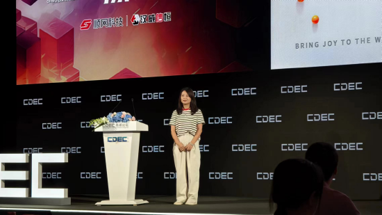 对话三七互娱彭美：外洋
玩家早过了“随意买单”阶段，需调解
运营冲破
信息隔阂 时时快讯