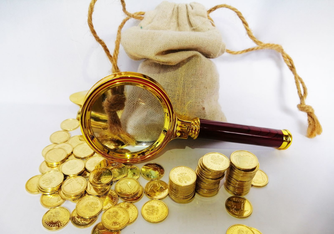 “银行把用户信息当废品卖”引热议，调查了半个月仍没结果！业内：泄露客户信息违法 “银行把用户信息当废品卖”引热议，观察
了半个月仍没结果！业内：泄漏
客户信息违法 时时快讯